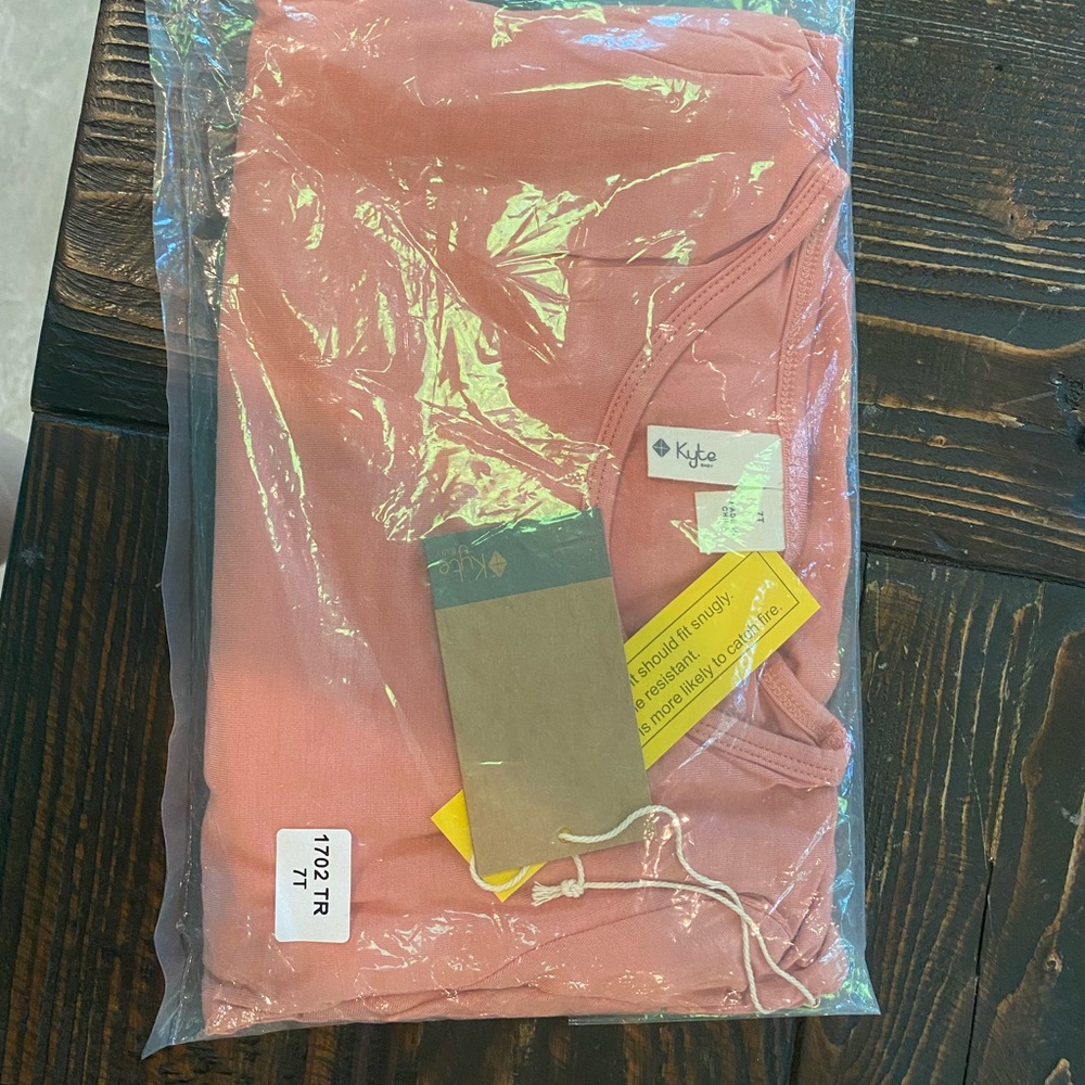 Kyte 2 pice jammies in Terracotta